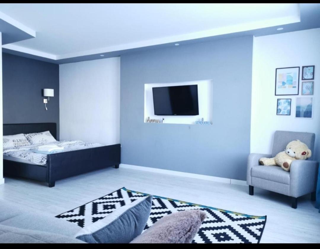 Esplanada Aparments Apartment Суми Екстериор снимка